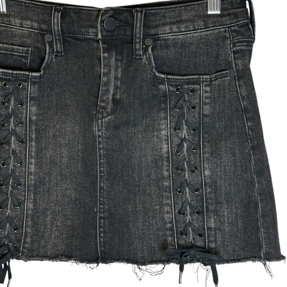 Blank NYC Mystique Denim Lace-Up Mini Skirt Charcoal Gray/Black 26 #54L-0307 - Picture 5 of 11